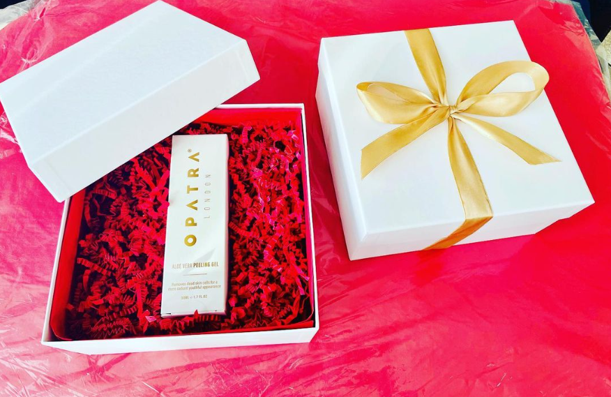 Gift wrapping